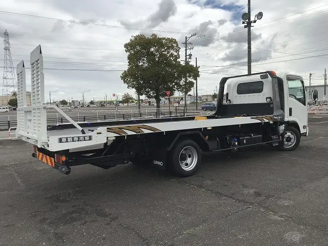 いすゞ エルフ 2RG-NPR88AN(2WD)の写真13