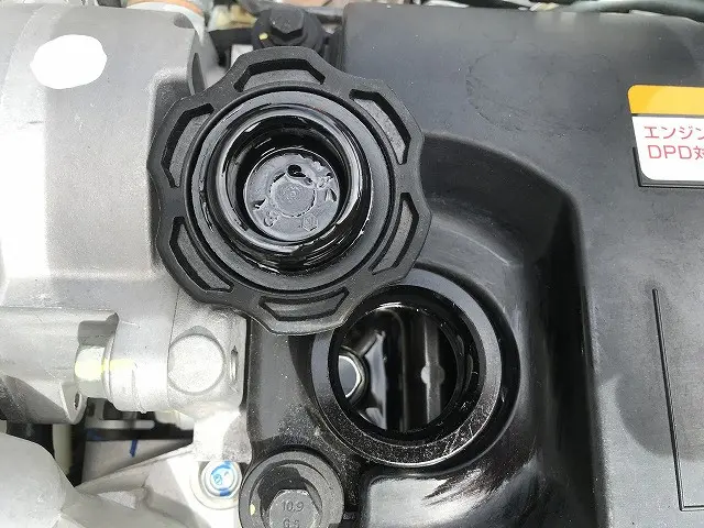 いすゞ エルフ 2RG-NPR88AN(2WD)の写真24