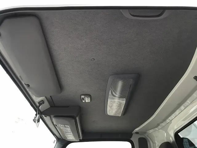 いすゞ エルフ 2RG-NPR88AN(2WD)の写真35