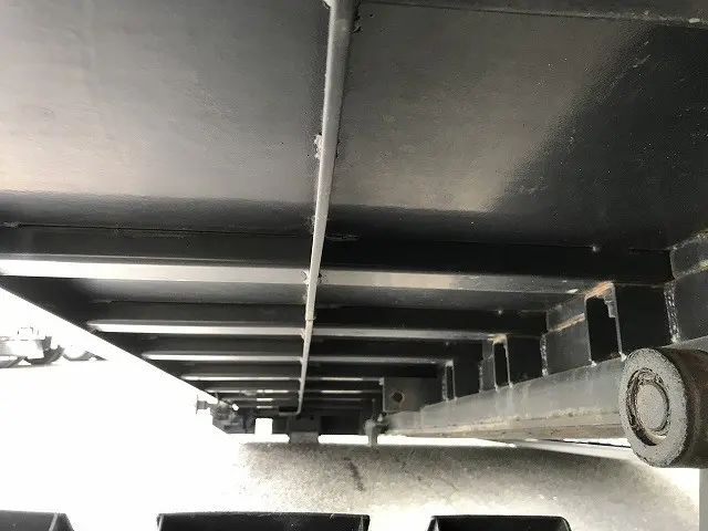 いすゞ エルフ 2RG-NPR88AN(2WD)の写真37