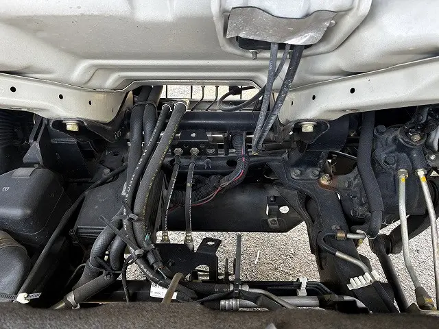 いすゞ エルフ KR-NHR69(2WD)の写真22