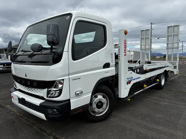 三菱 キャンター 2PG-FEB90(2WD)の写真9