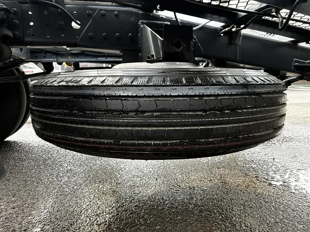 三菱 キャンター 2PG-FEB90(2WD)の写真35