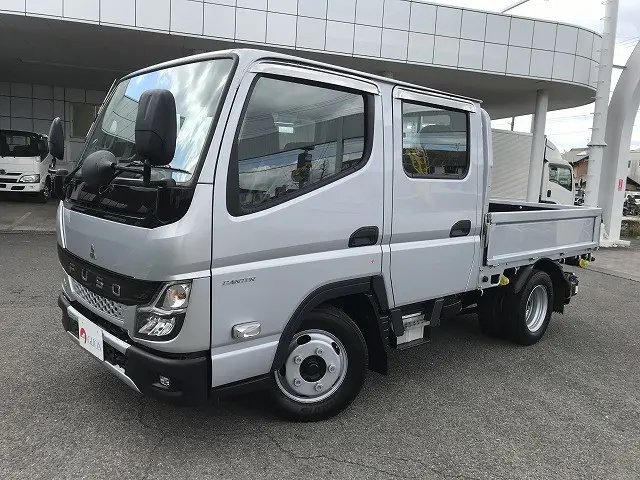 三菱 キャンター 2RG-FBA20(2WD)の写真1