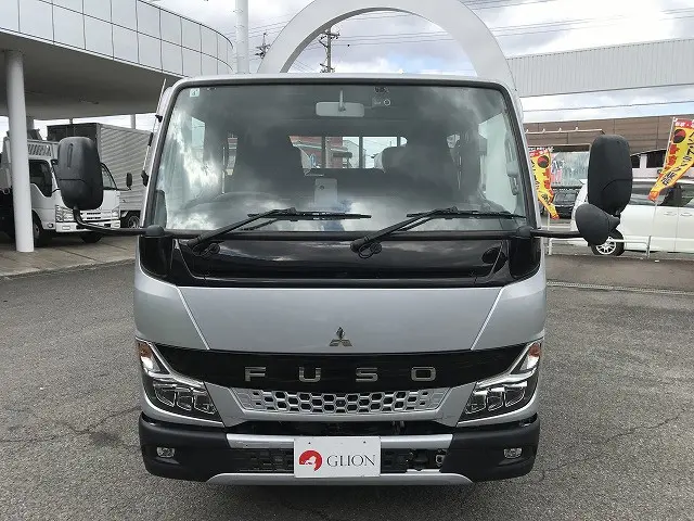三菱 キャンター 2RG-FBA20(2WD)の写真2
