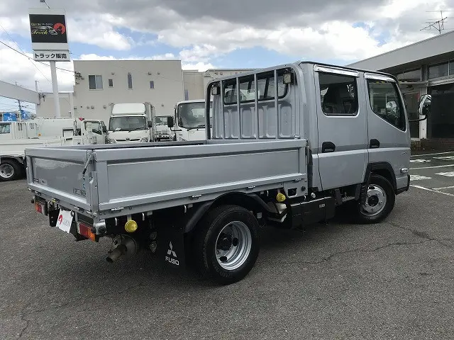 三菱 キャンター 2RG-FBA20(2WD)の写真6