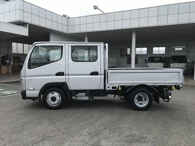 三菱 キャンター 2RG-FBA20(2WD)の写真7