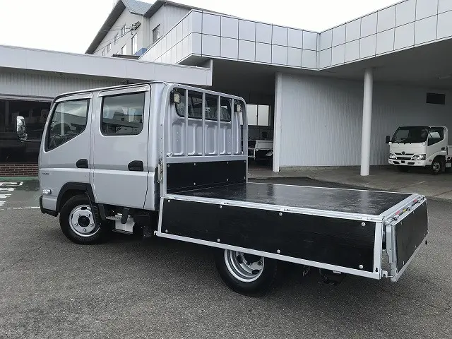 三菱 キャンター 2RG-FBA20(2WD)の写真11