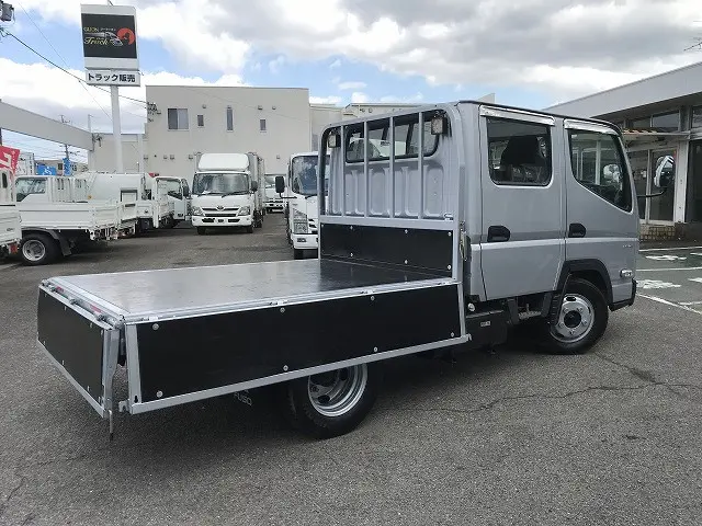 三菱 キャンター 2RG-FBA20(2WD)の写真13