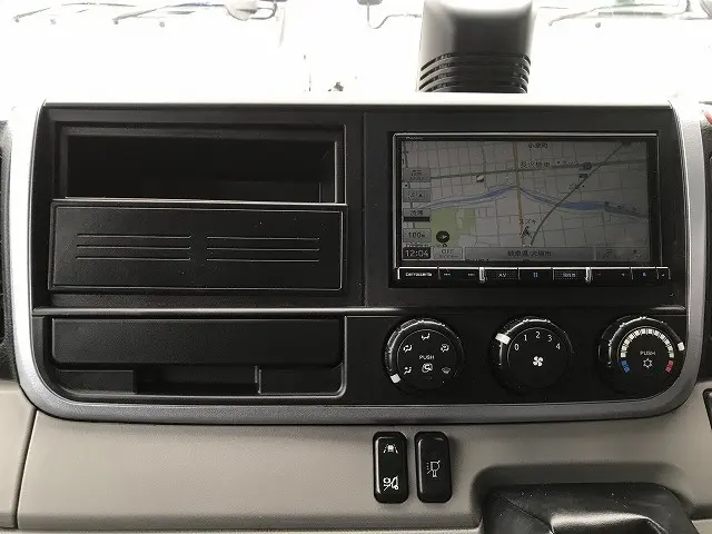 三菱 キャンター 2RG-FBA20(2WD)の写真26