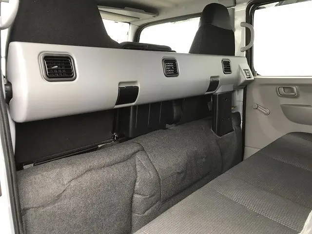 三菱 キャンター 2RG-FBA20(2WD)の写真39