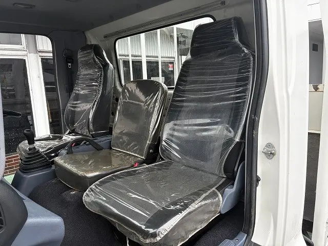 日野 レンジャー BDG-FC7JKWA(2WD)の写真40