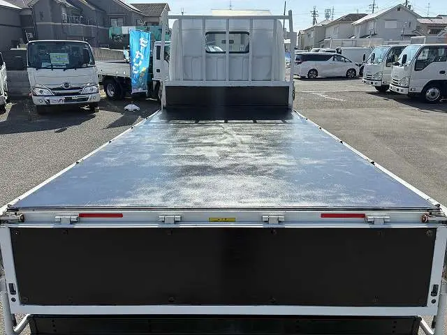 三菱 キャンター TPG-FEA50(2WD)の写真15