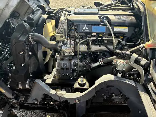 三菱 キャンター TPG-FEA50(2WD)の写真17