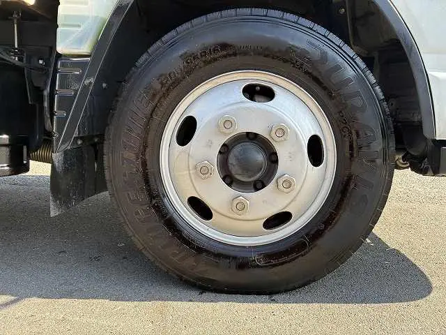 三菱 キャンター TPG-FEA50(2WD)の写真24