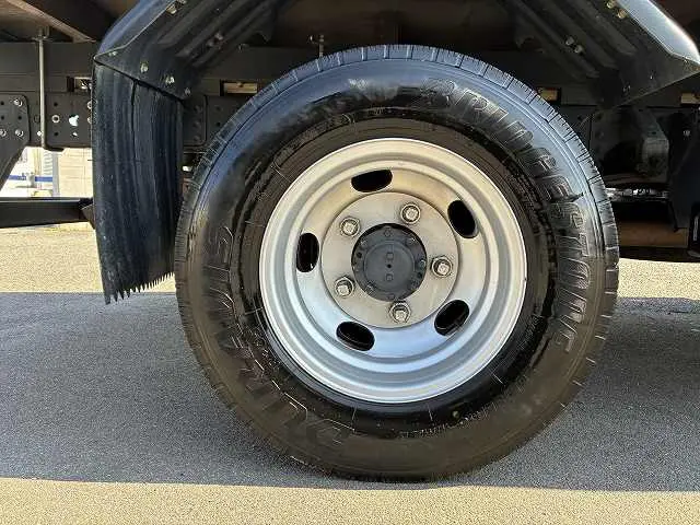 三菱 キャンター TPG-FEA50(2WD)の写真25