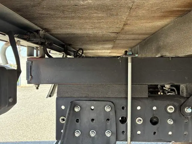 三菱 キャンター TPG-FEA50(2WD)の写真33