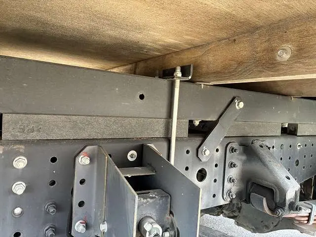 三菱 キャンター TPG-FEA50(2WD)の写真36