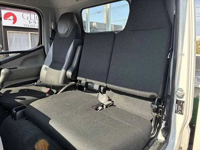 三菱 キャンター TPG-FEA50(2WD)の写真40