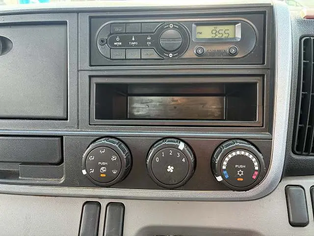 三菱 キャンター TPG-FEA50(2WD)の写真45