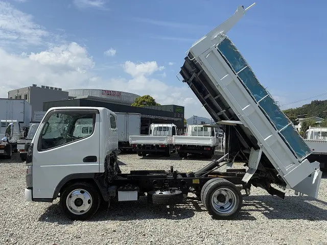 三菱 キャンター BKG-FE71BSD(2WD)の写真4
