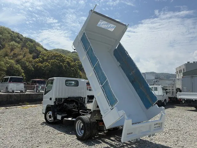 三菱 キャンター BKG-FE71BSD(2WD)の写真6