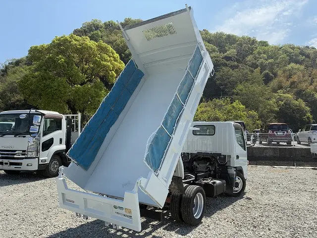 三菱 キャンター BKG-FE71BSD(2WD)の写真8