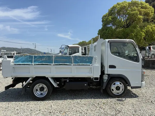 三菱 キャンター BKG-FE71BSD(2WD)の写真12