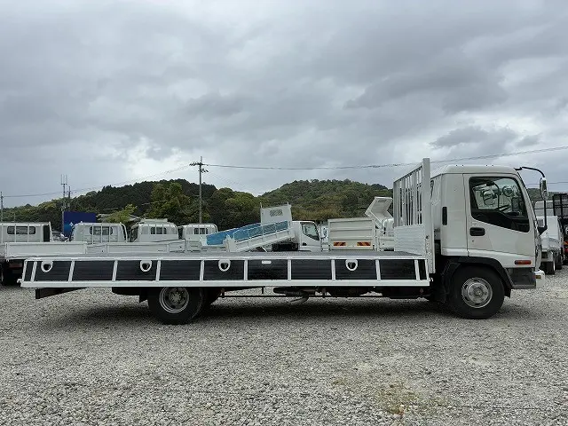 いすゞ フォワード ADG-FRR90K3S(2WD)の写真12