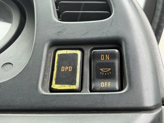 いすゞ フォワード ADG-FRR90K3S(2WD)の写真35