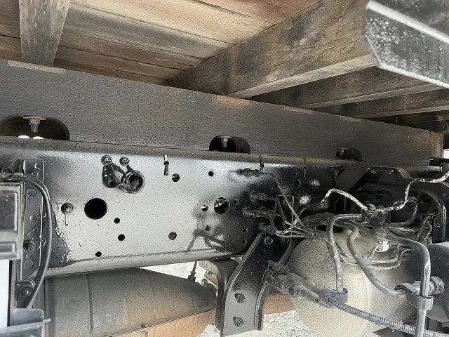 いすゞ フォワード ADG-FRR90K3S(2WD)の写真38