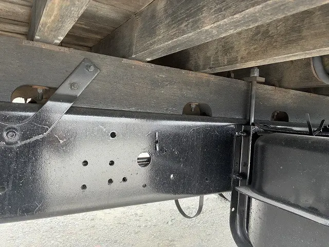 いすゞ フォワード ADG-FRR90K3S(2WD)の写真44