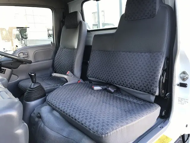 日産 アトラス KR-AHR69(2WD)の写真31