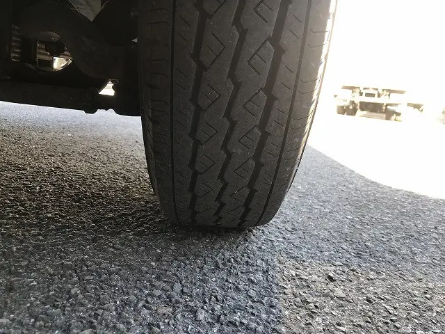 日産 アトラス KR-AHR69(2WD)の写真44