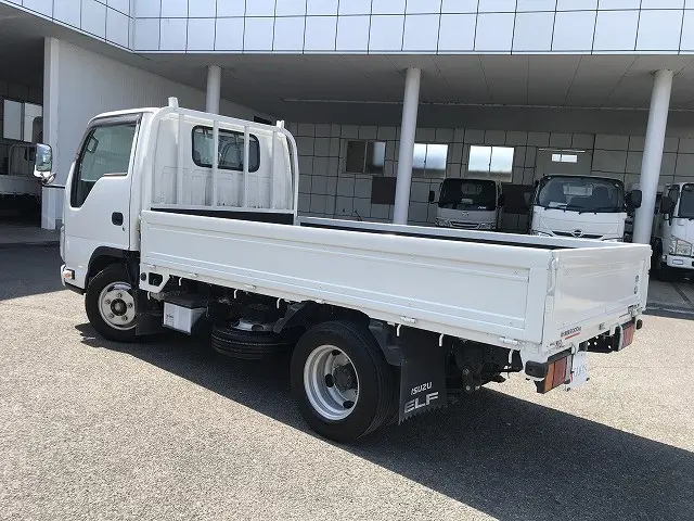 いすゞ エルフ TKG-NJR85A(2WD)の写真4
