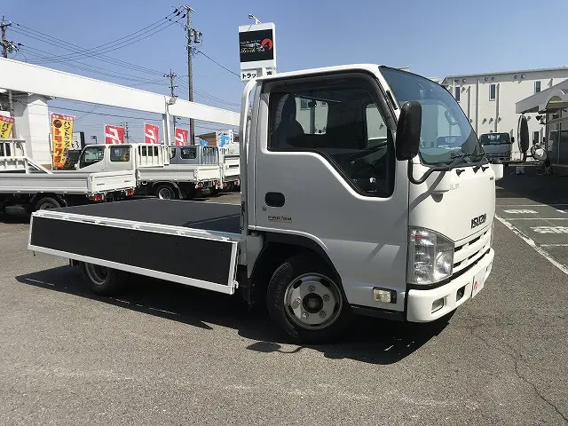 いすゞ エルフ TKG-NJR85A(2WD)の写真10