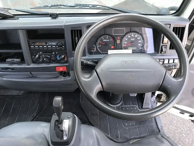 いすゞ エルフ TKG-NJR85A(2WD)の写真24