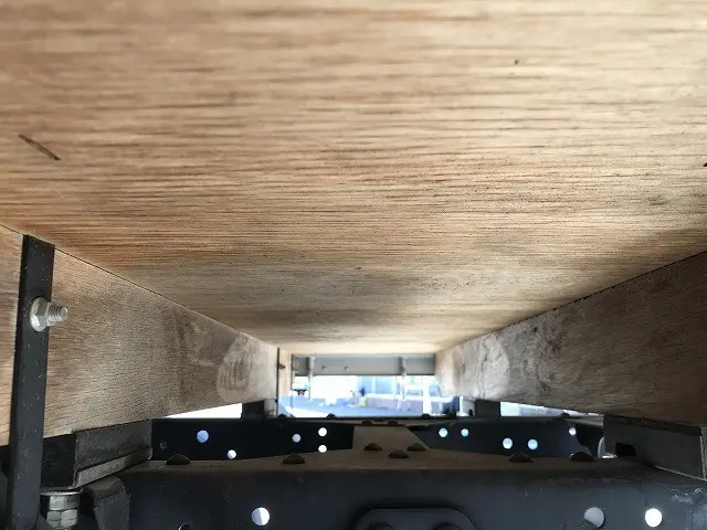 いすゞ エルフ TKG-NJR85A(2WD)の写真38