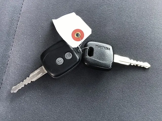 いすゞ エルフ TKG-NJR85A(2WD)の写真49