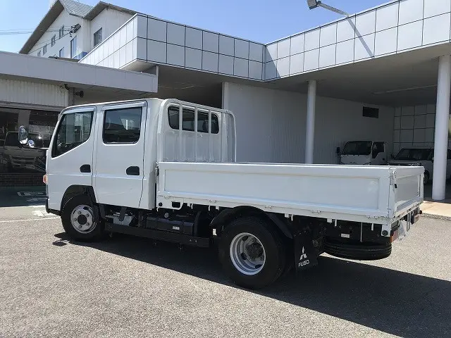 三菱 キャンター 2RG-FGA20(4WD)の写真4