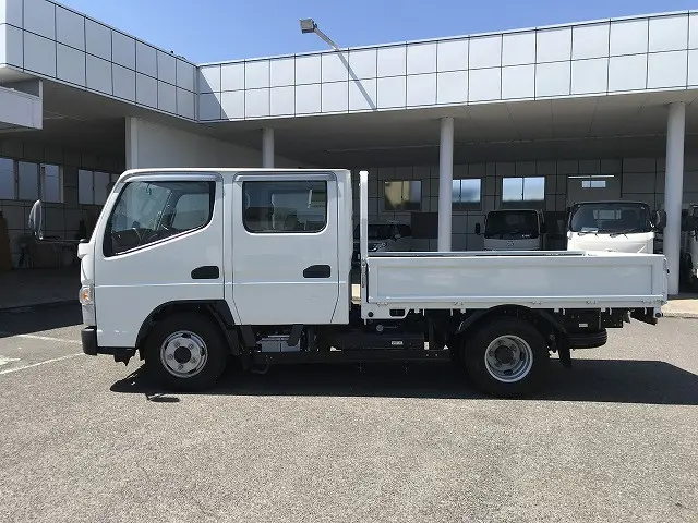 三菱 キャンター 2RG-FGA20(4WD)の写真7