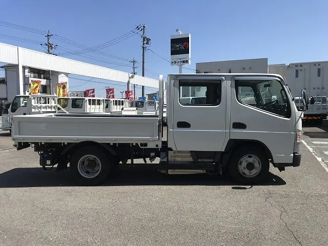 三菱 キャンター 2RG-FGA20(4WD)の写真8