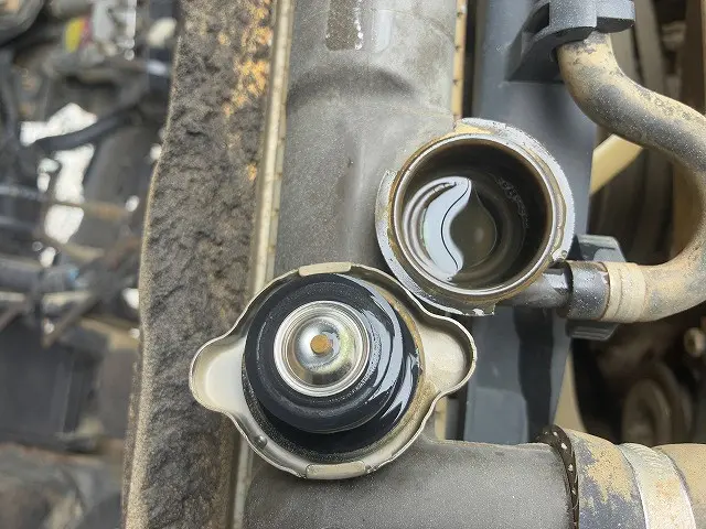 いすゞ エルフ PB-NKR81AD(2WD)の写真23