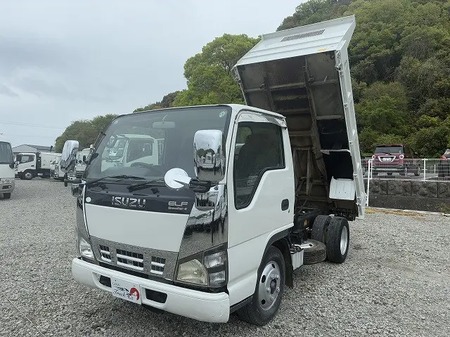 いすゞ エルフ PB-NKR81AD(2WD)の写真29