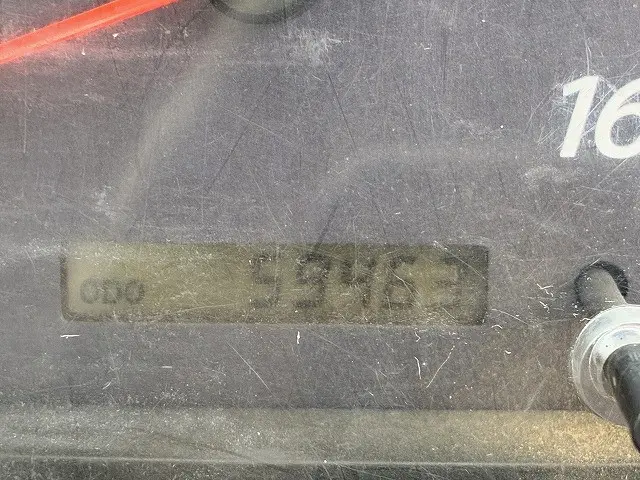 いすゞ エルフ PB-NKR81AD(2WD)の写真40