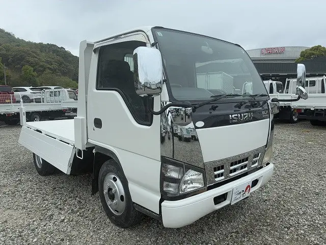 いすゞ エルフ PB-NKR81AD(2WD)の写真49