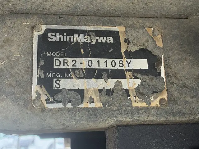 いすゞ エルフ PB-NKR81AD(2WD)の写真50