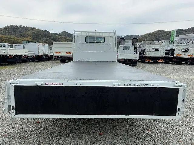 三菱 キャンター PDG-FE82D(2WD)の写真14