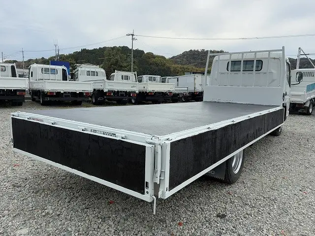 三菱 キャンター PDG-FE82D(2WD)の写真15