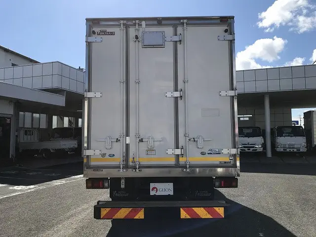 いすゞ エルフ 2RG-NPR88YN(2WD)の写真5